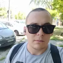 Alexey, 27лет Лодзь, Польша