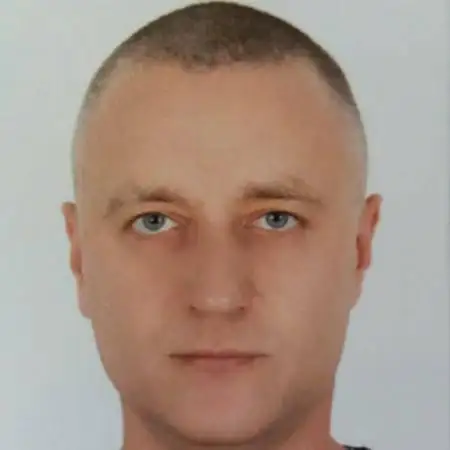 ANDRII, 41 год Штутгарт, Германия