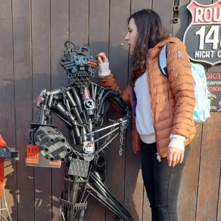 Suyzi, 36США 
