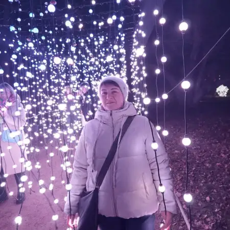 Oksana, 46Дрезден, Германия 