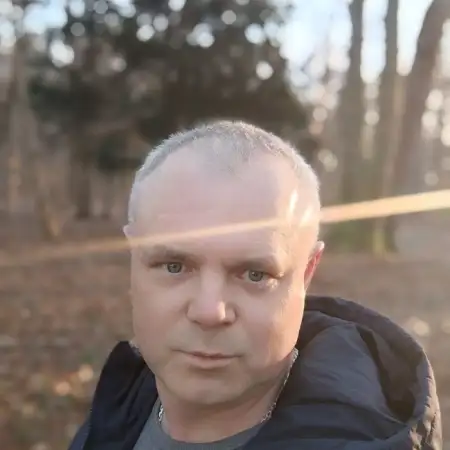 Дмитрий, 44Альтенбург, Германия 
