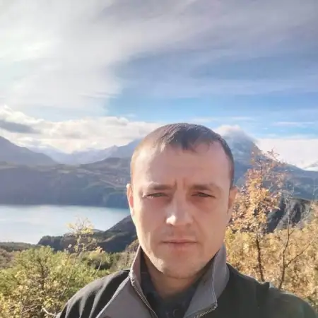 Artur, 42Марбург-ан-дер-Лан, Германия 