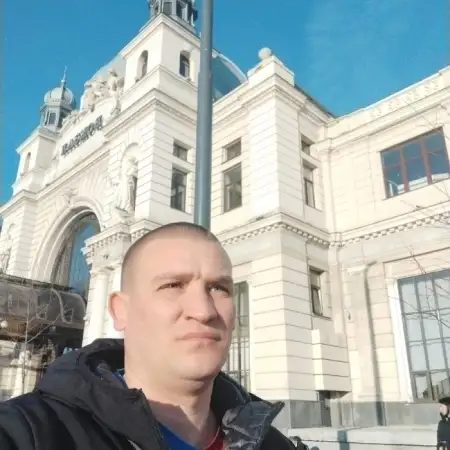 YEVHEN, 38США 