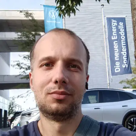 Dmytro, 42Мюнхен, Германия 