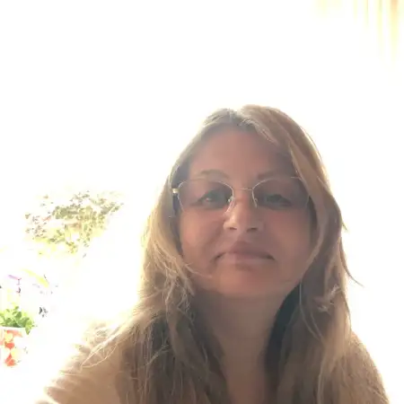 Olena, 48 Гамбург, Германия