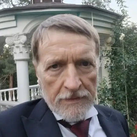 Геннадий, 66 Ганновер, Германия