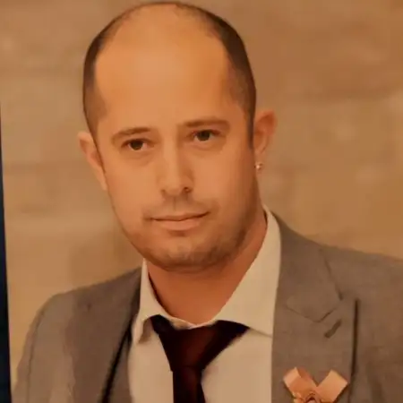 Petar, 39Гельзенкирхен, Германия
