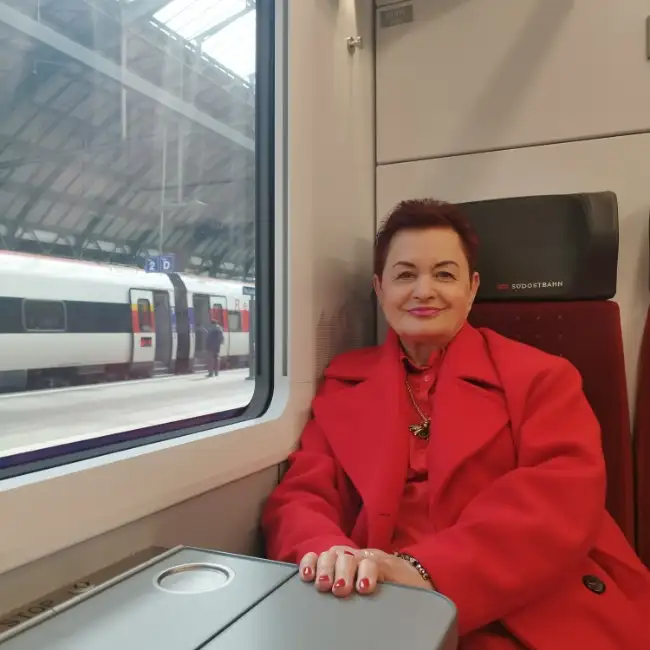 Елена, 67, Ганновер, Германия - 2 polovinka