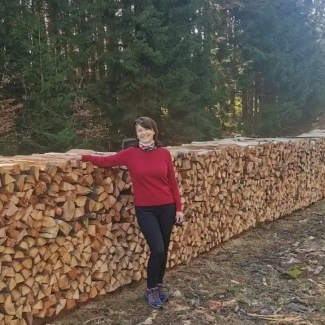 Ксана, 54