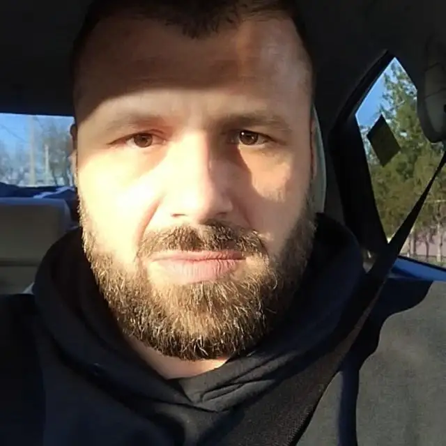Victor, 41