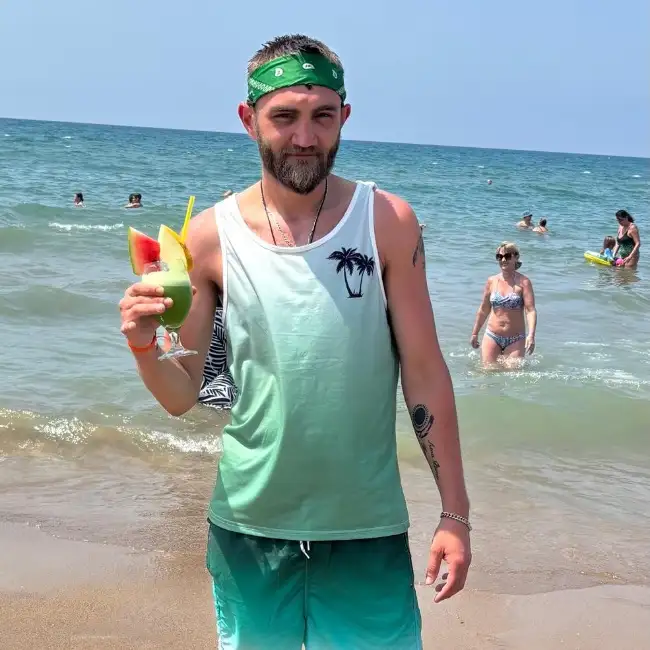 Vladimir, 32, Бремен, Германия - 2 polovinka