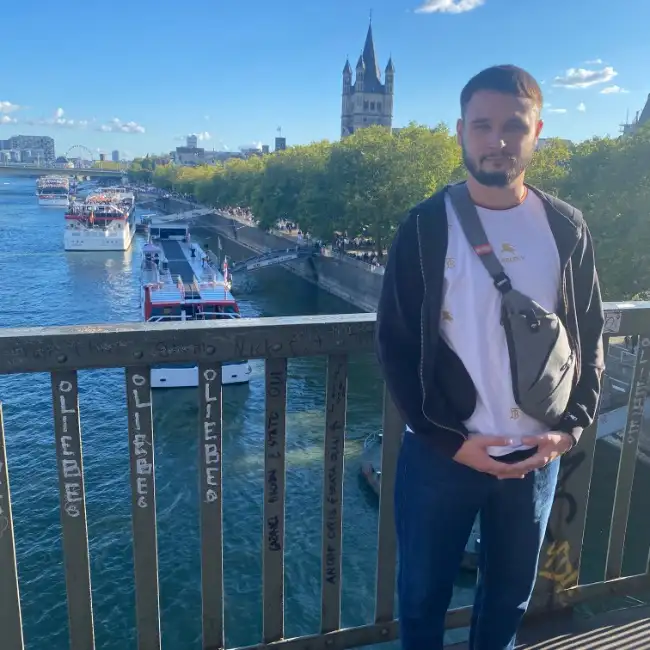 Дима, 27, Хамм, Германия - 2 polovinka