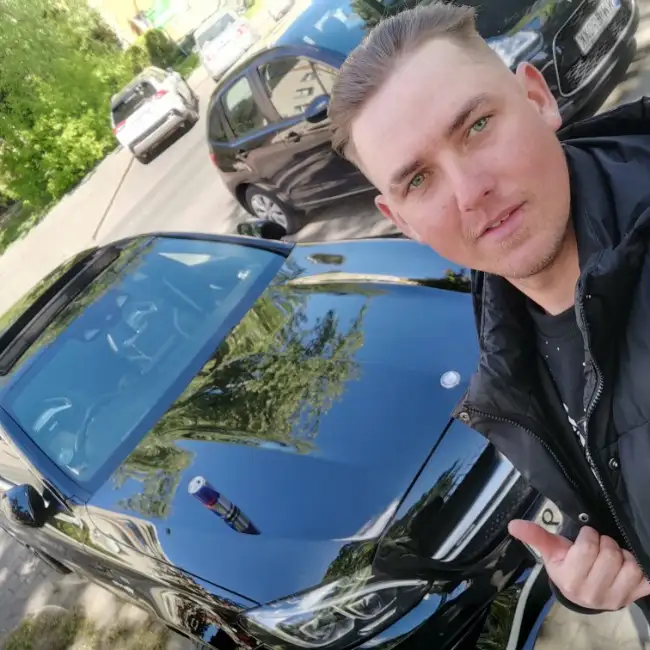 Konstantin, 26, Варшава, Польша - 2 polovinka