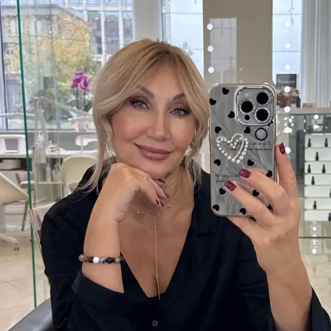 Виолетта, 49, Россия - 2 polovinka