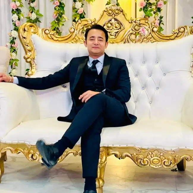 Zeeshan, 41, Реджайна, Канада - 2 polovinka